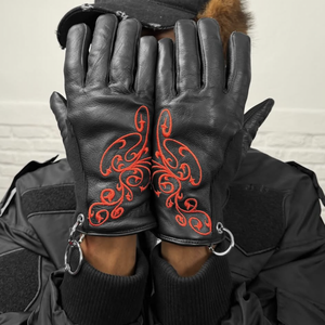 Structured Gloves